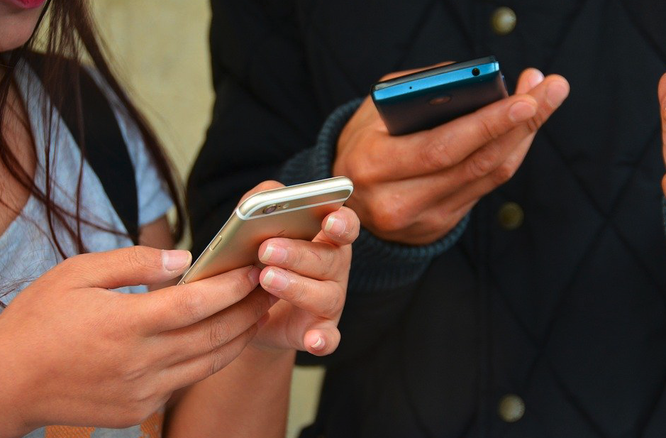 Do You Text Your Customers and Prospects? What to Know About Complying with the Law